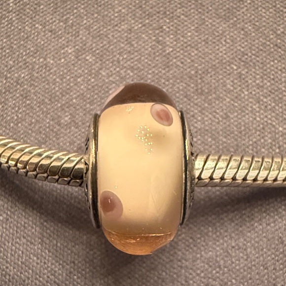 Pandora Murano Baby Pink Charm​​ - Picture 4 of 5